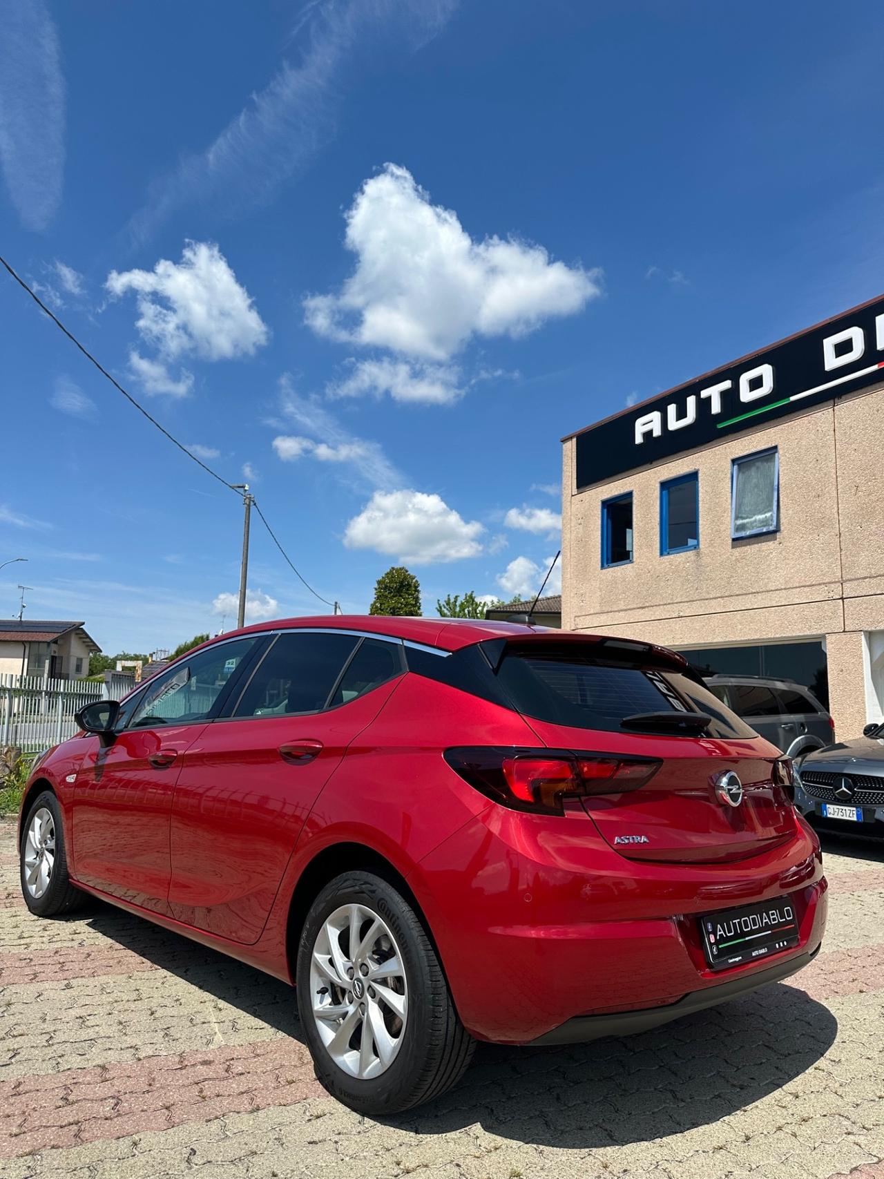 Opel Astra 1.5 CDTI 122 CV S&S 5 porte Business Elegance