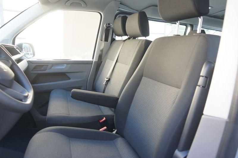 Volkswagen Multivan Caravelle T6 Combi 2.0 TDI BlueMotion Comfortline aut H1 L1 9 POSTI!!!!
