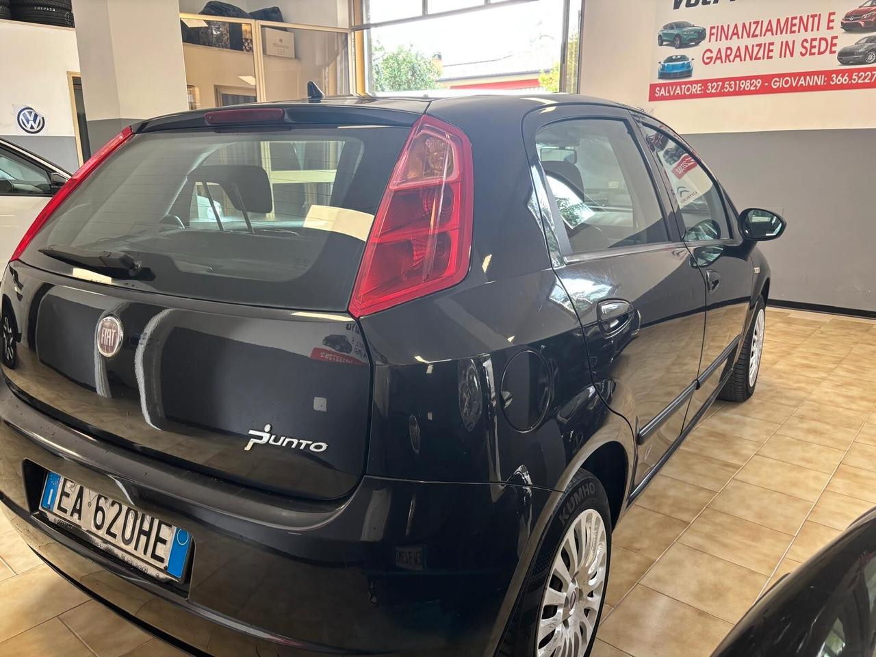 FIAT GRANDE PUNTO ANNO 2009 BZ GPL ADATTA NEOPATENTATI KM 190 MILA