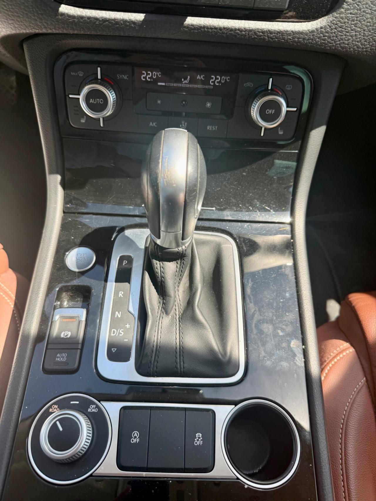 Volkswagen Touareg 3.0 TDI 262 CV tip. BMT Terrain Tech Executive