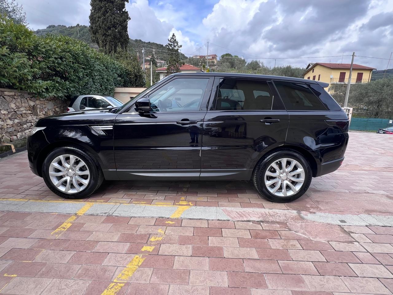 Land Rover Range Rover Range Rover 3.0 TDV6 HSE
