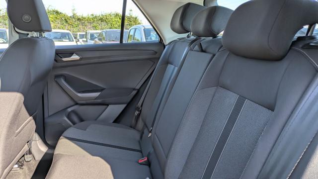 VOLKSWAGEN T-Roc TDI DSG 2.0cc 150cv CAMERA POST. DIGITAL COCKPIT