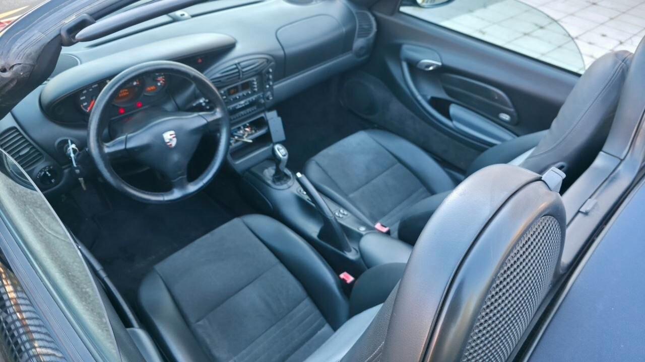 Porsche Boxster 2.7i 24V cat