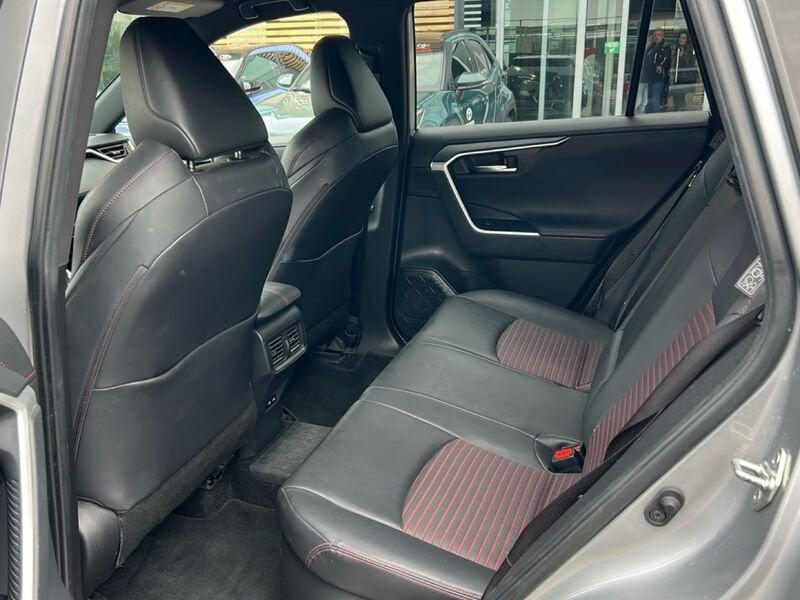 Toyota RAV4 Plug-in 2.5 PHEV E-CVT More Dynamic AWD-i