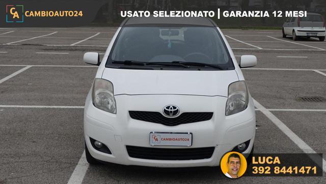 TOYOTA Yaris 1.300 100 cv, 5 porte, versione "Sol", Garanzia..