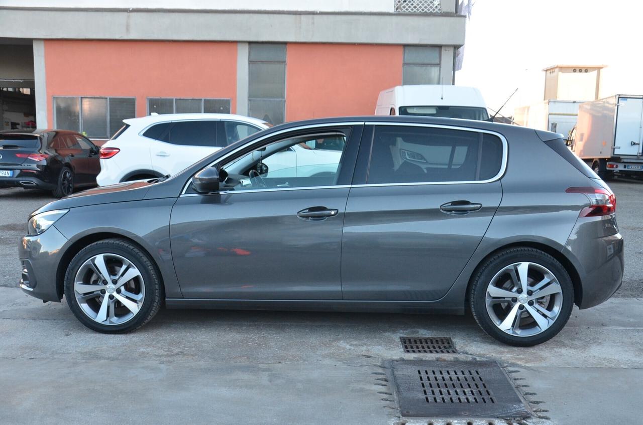 Peugeot 308 BlueHDi 130 S&S Allure