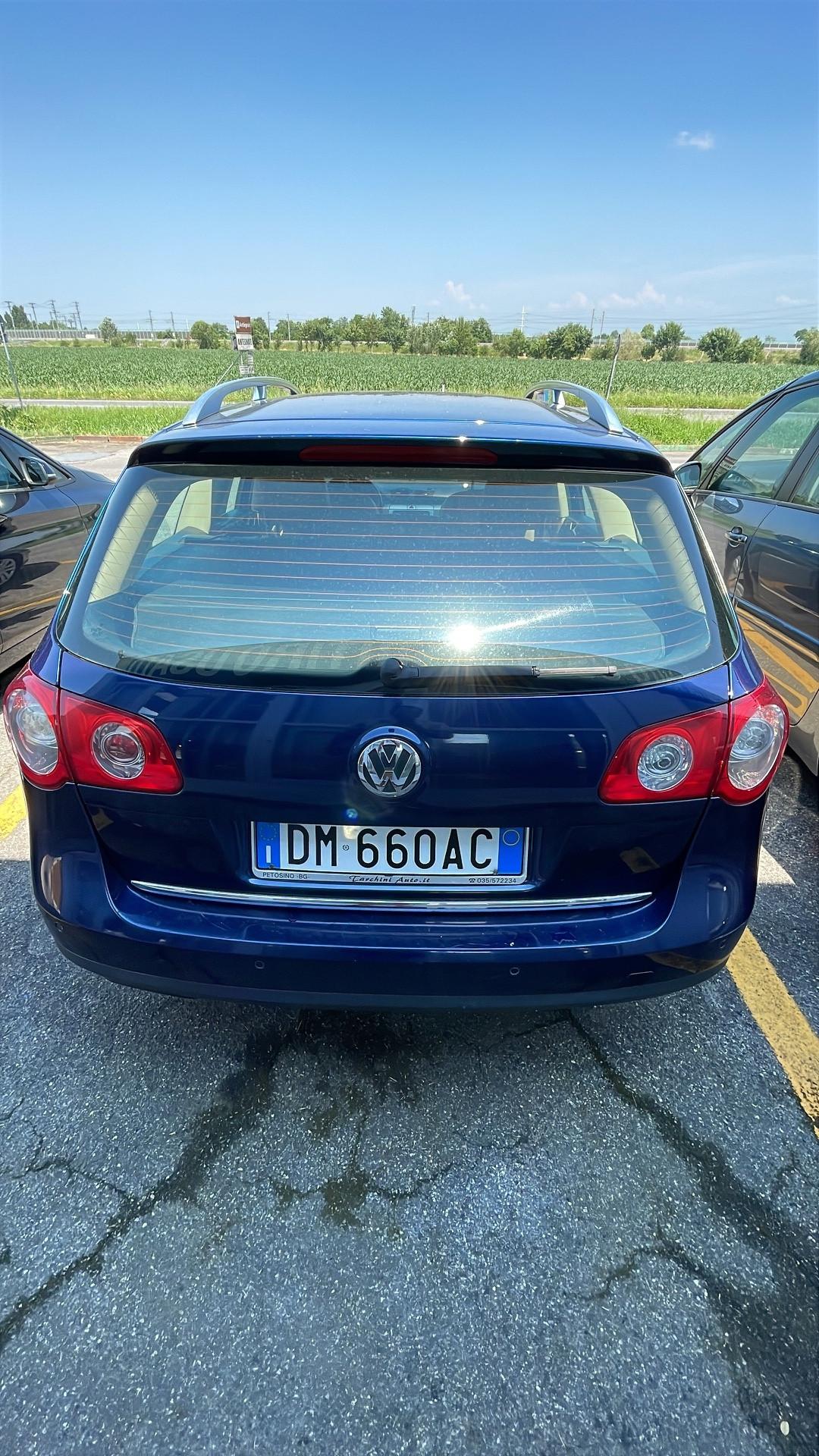 Volkswagen Passat 2.0 TDI DPF Var. Comfortline