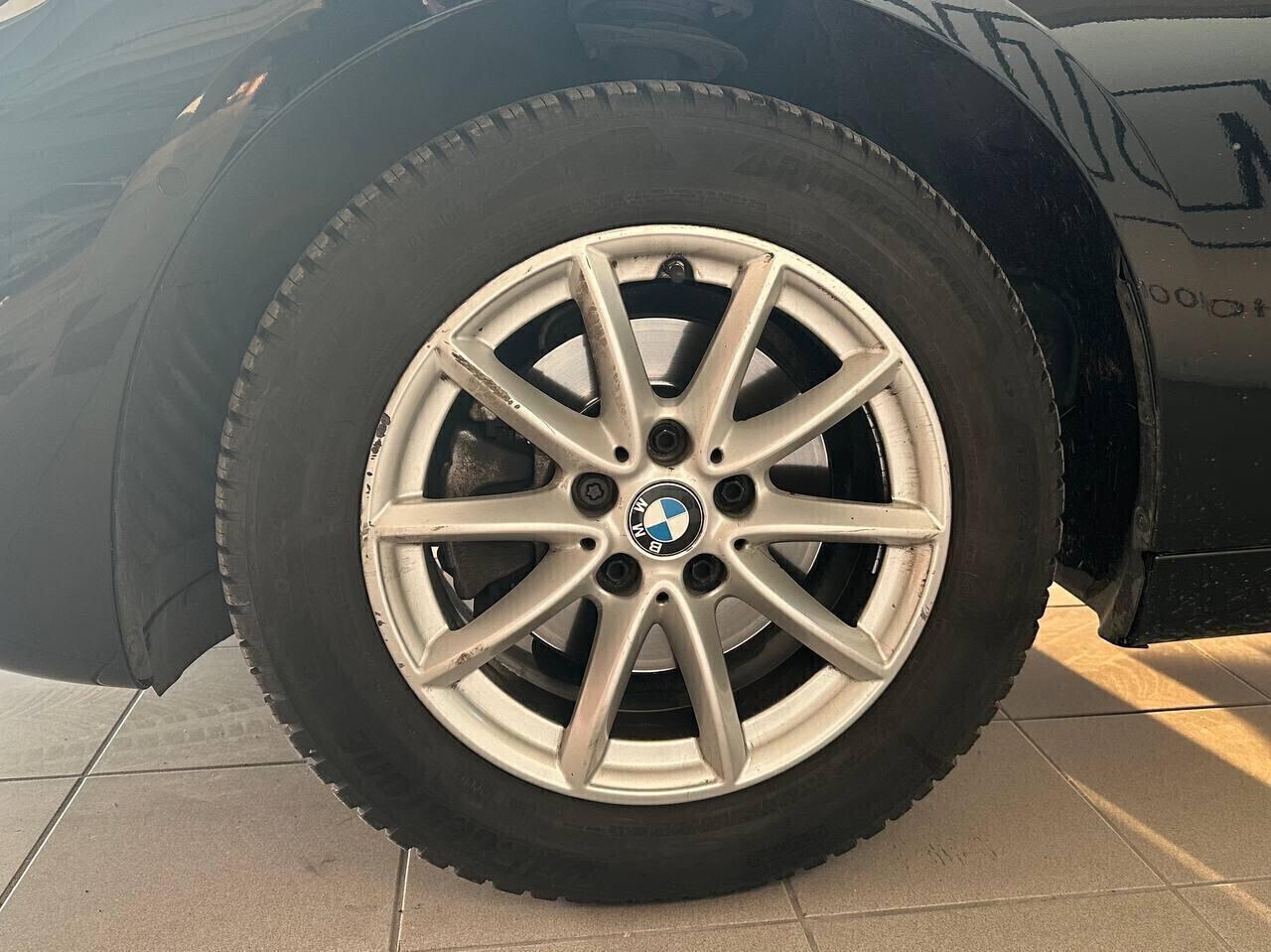 BMW 218d - Automatico