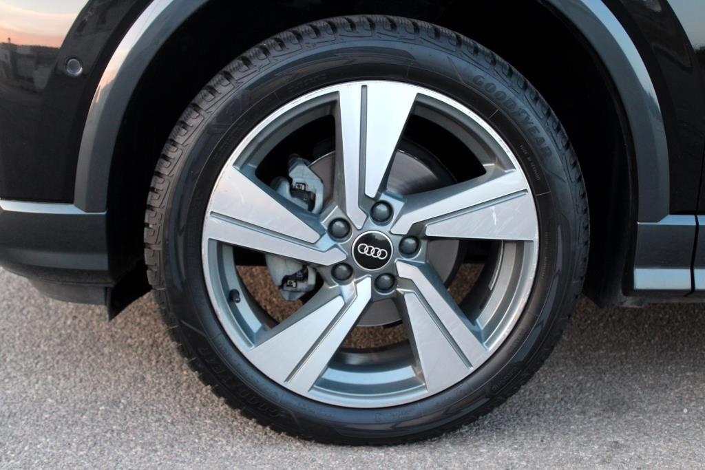 AUDI Q2 2.0 TDI s-tronic Admired *V. Cockpit