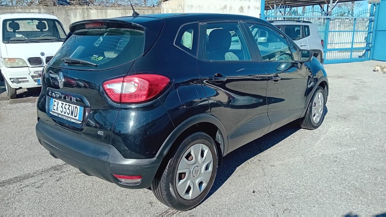 Renault captur 1.5 dci-12/2014