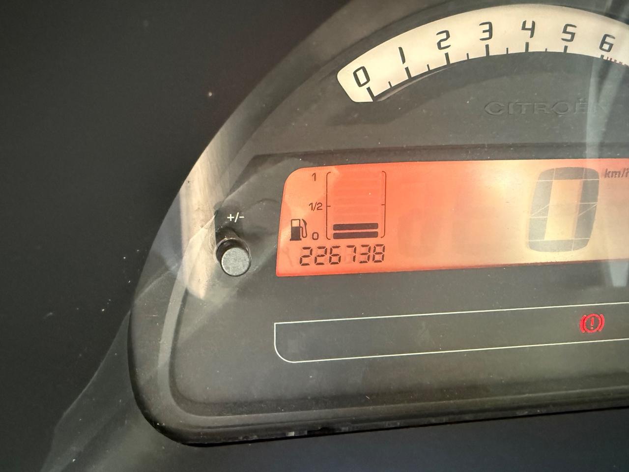 Citroen C3 1.1 Perfect Techno Bi Energy G