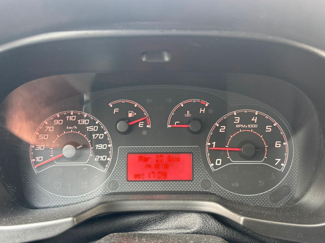 Fiat Fiorino 1.3 MJT 95CV Cargo SX