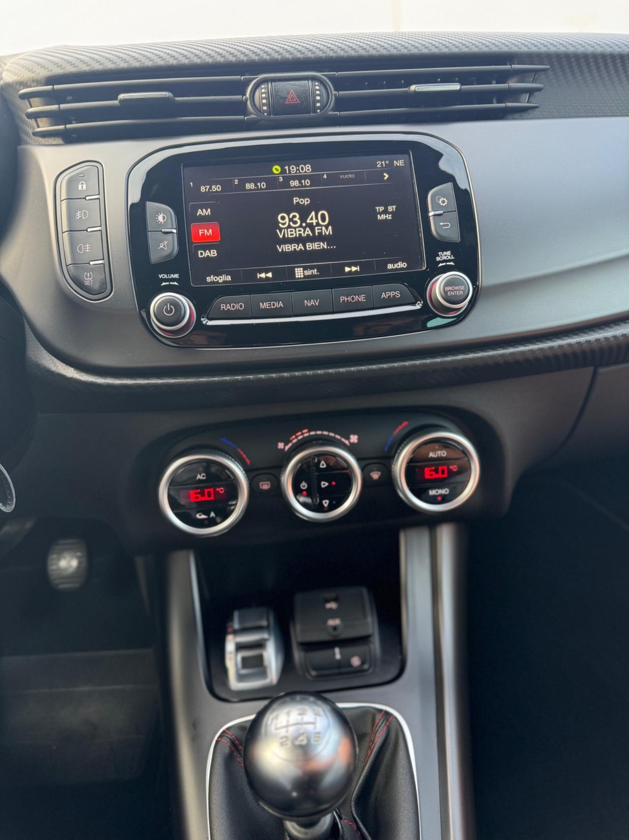 Alfa Romeo Giulietta 1.6 JTDm-2 105 CV Exclusive