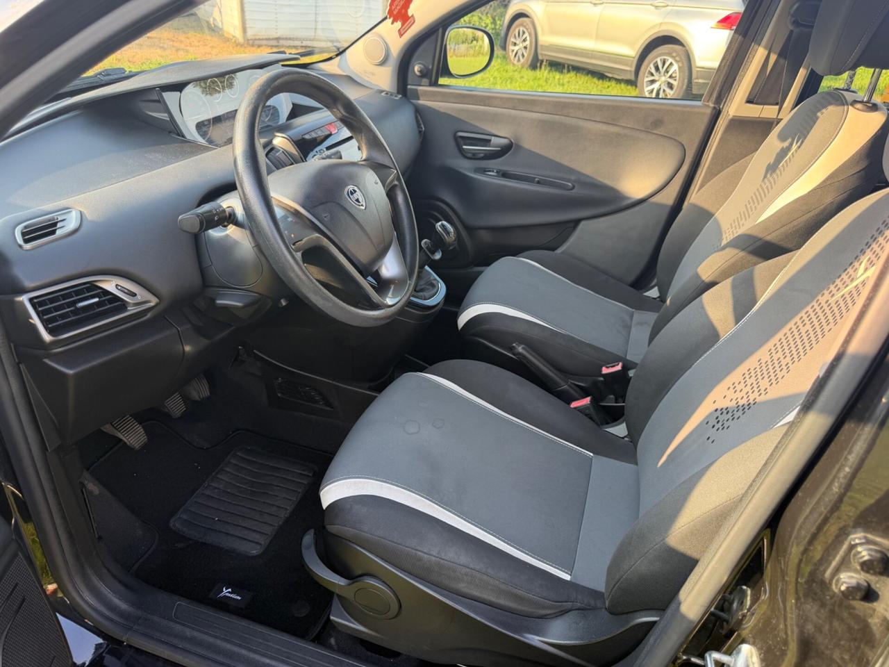Lancia Ypsilon 1.2 69 CV 5 porte Elle