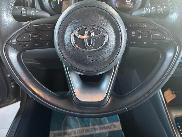 Toyota Yaris 1.5 Hybrid 5 porte Trend NEOPATENTATI