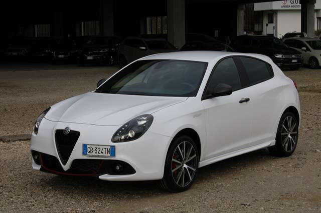 Alfa Romeo Giulietta 1600 16V JTDm-2 120CV Sportiva TCT