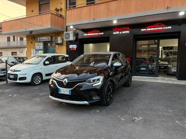 Renault Captur Mild Hybrid 140 CV Intens