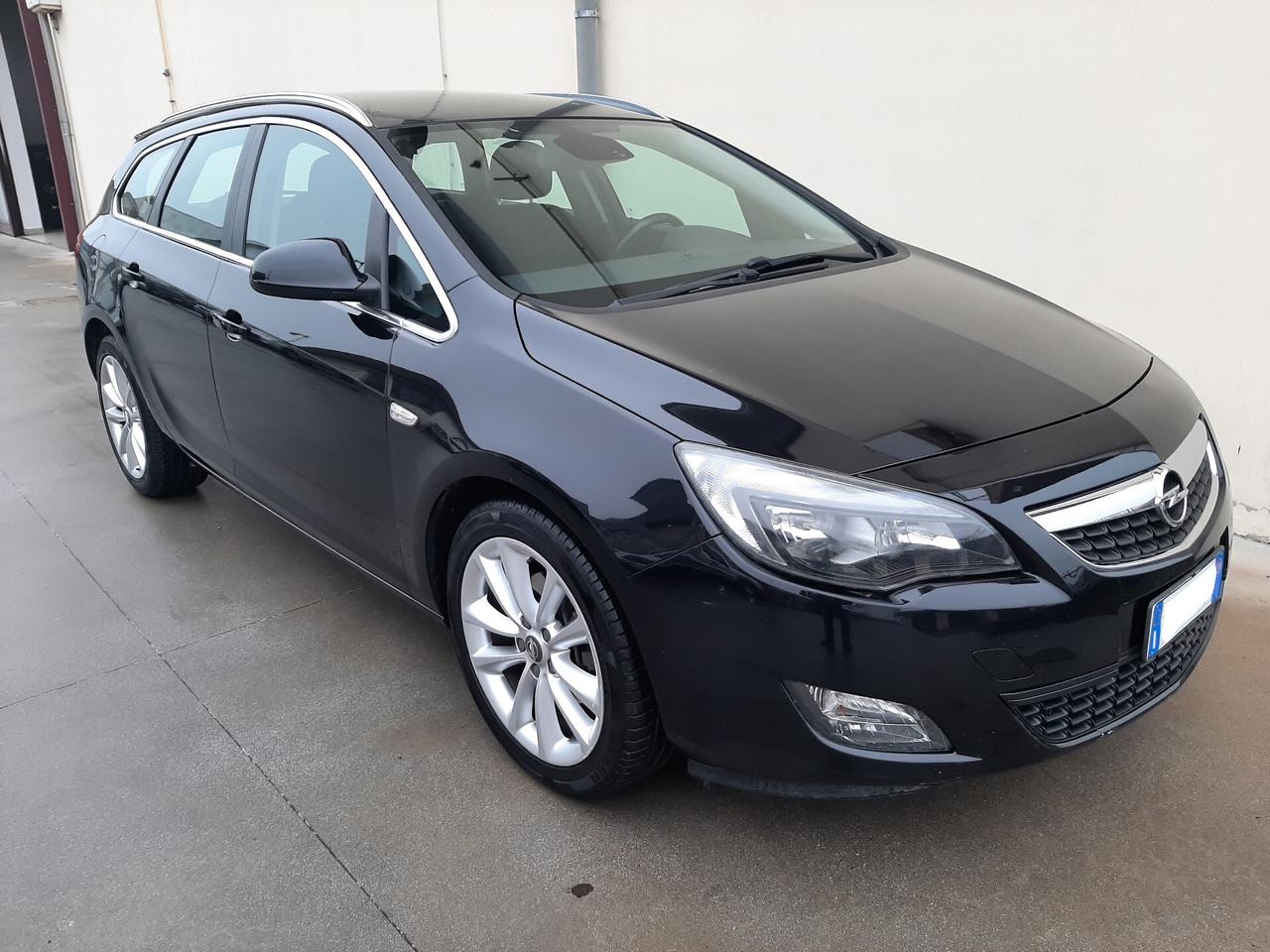 Opel Astra 2.0 CDTI 160CV Sports Tourer Cosmo S