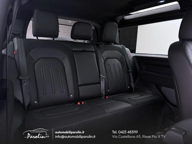 LAND ROVER Defender 90 3.0D I6 200 CV AWD Auto X-Dynamic S Black-pelle