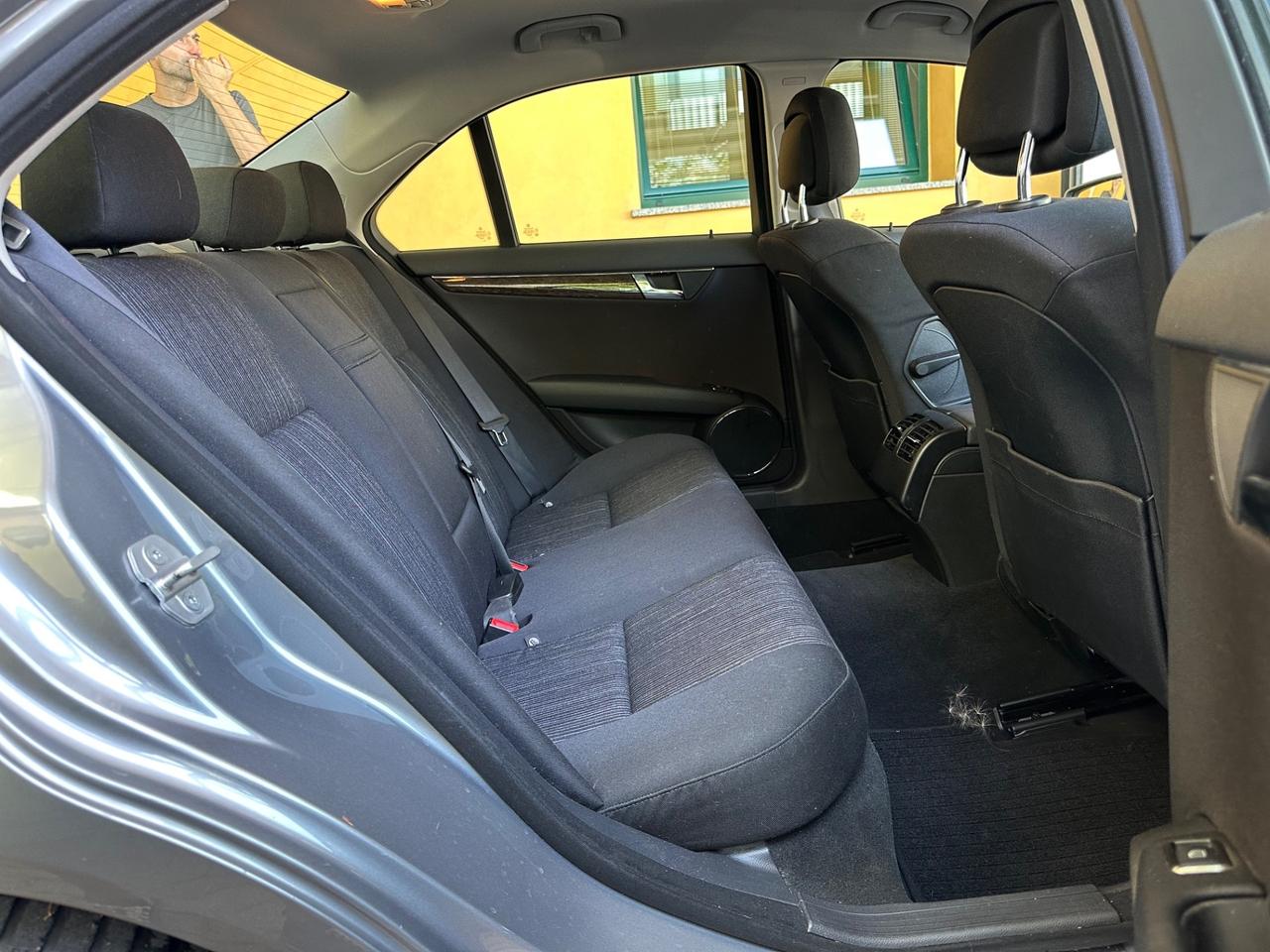 Mercedes-benz C 220 CDI BlueEFFICIENCY Elegance