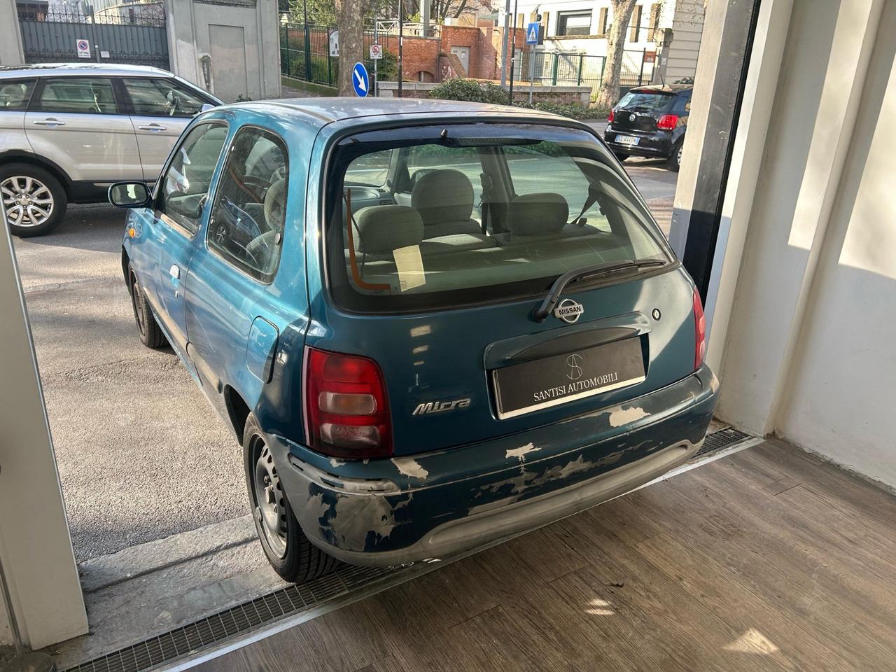 Nissan Micra 1.0i 16V cat 3 porte Luxury NEOPATENTATI