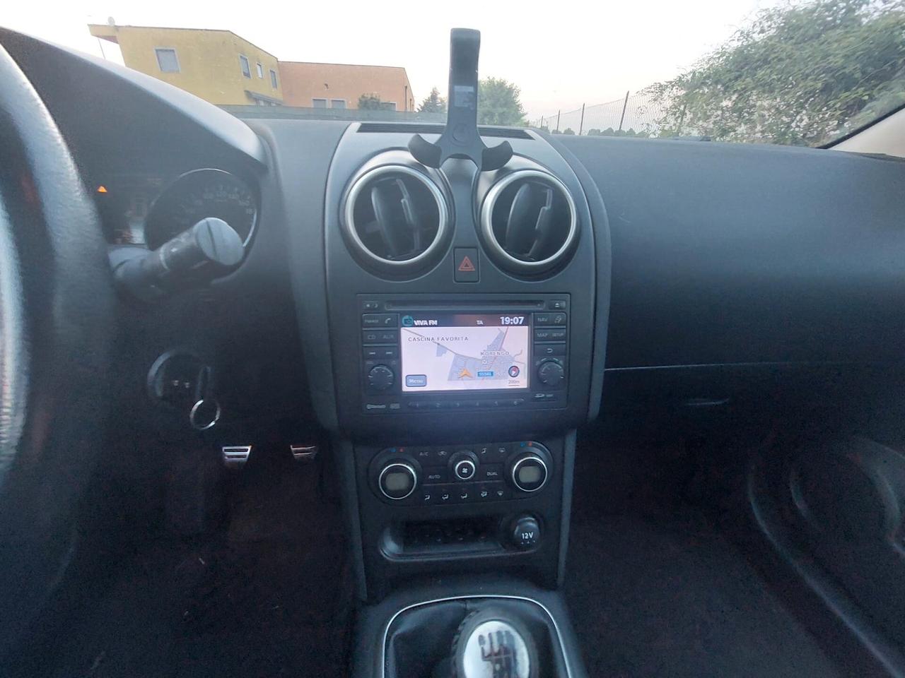 Nissan Qashqai Qashqai+2 2.0 dCi DPF Tekna
