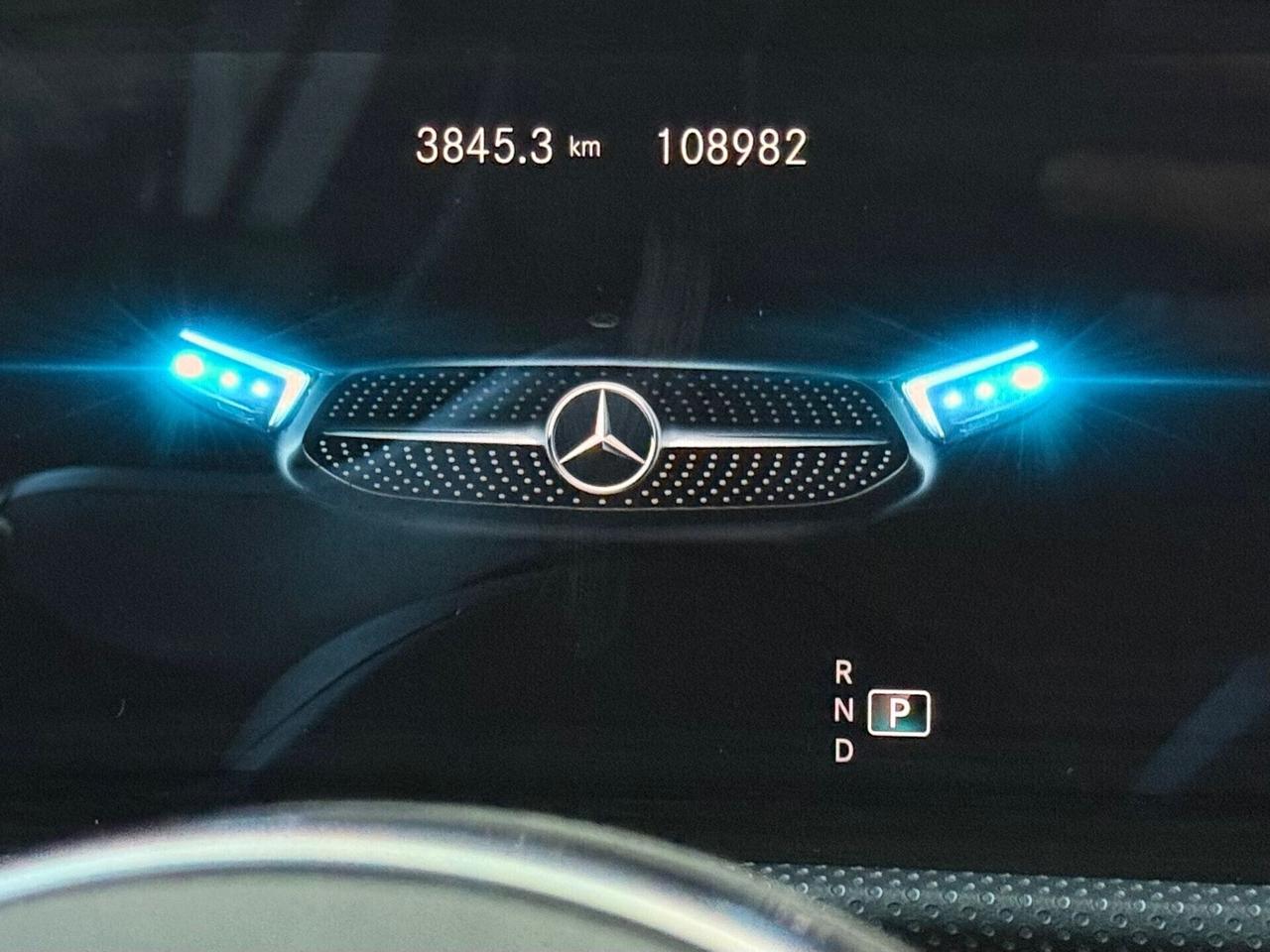 Mercedes-benz A 180 Premium AMG 64 colori*Multibaeam*Burmester