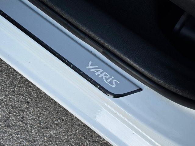 TOYOTA Yaris 1.5 Hybrid 5 porte Business Iva.esp. Unicopropriet