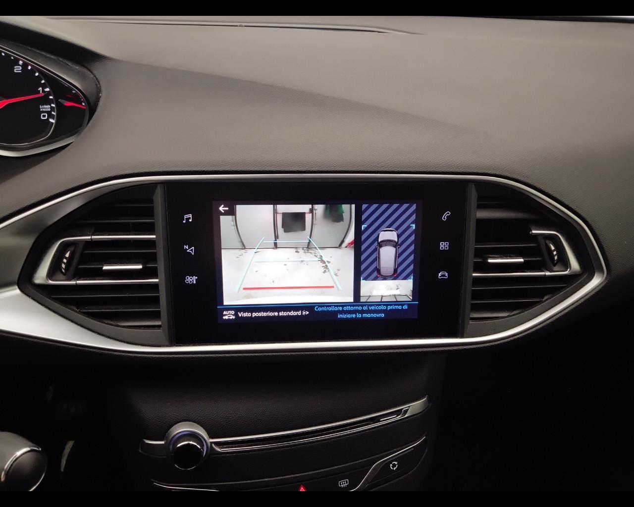 PEUGEOT 308 II 2018 - 308 5p 1.5 bluehdi Allure s&s 130cv