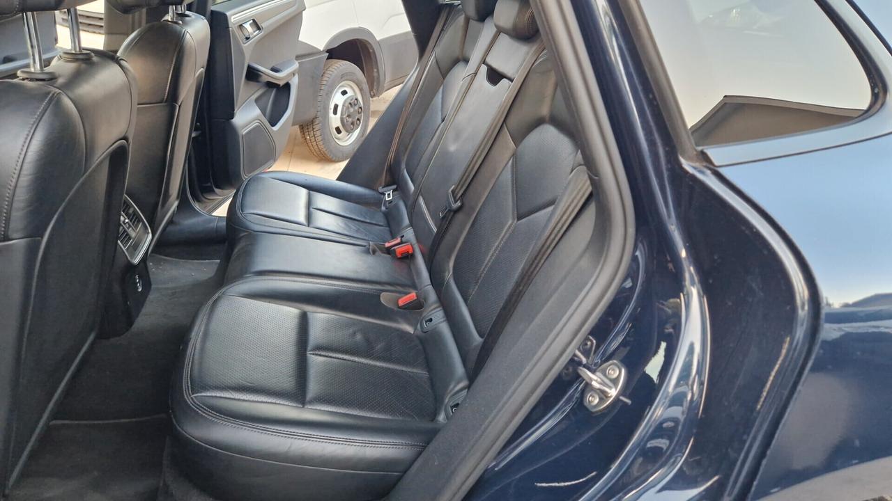 Porsche Macan 2.0-245 cv PDK -2020