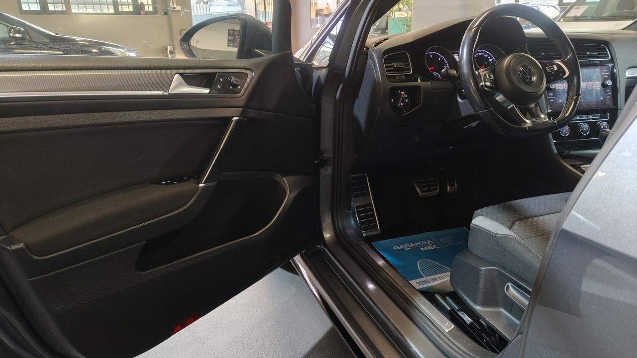 Volkswagen Golf 1.6 TDI 115 CV DSG 5p. R-Line BlueMotion Technology