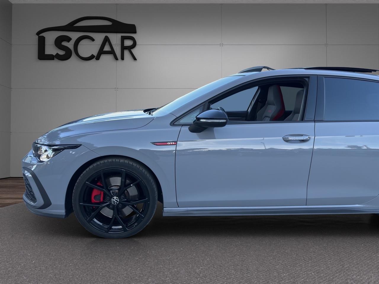 Volkswagen - Golf GTI 2.0 tsi 245cv dsg