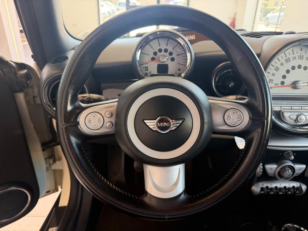 Mini 1.6 16V Abbey Road D