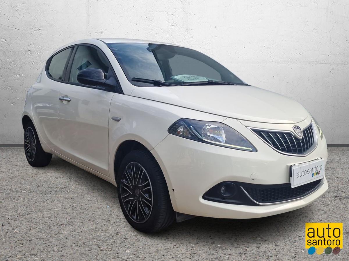 LANCIA YPSILON 1.0 IBRIDO GOLD