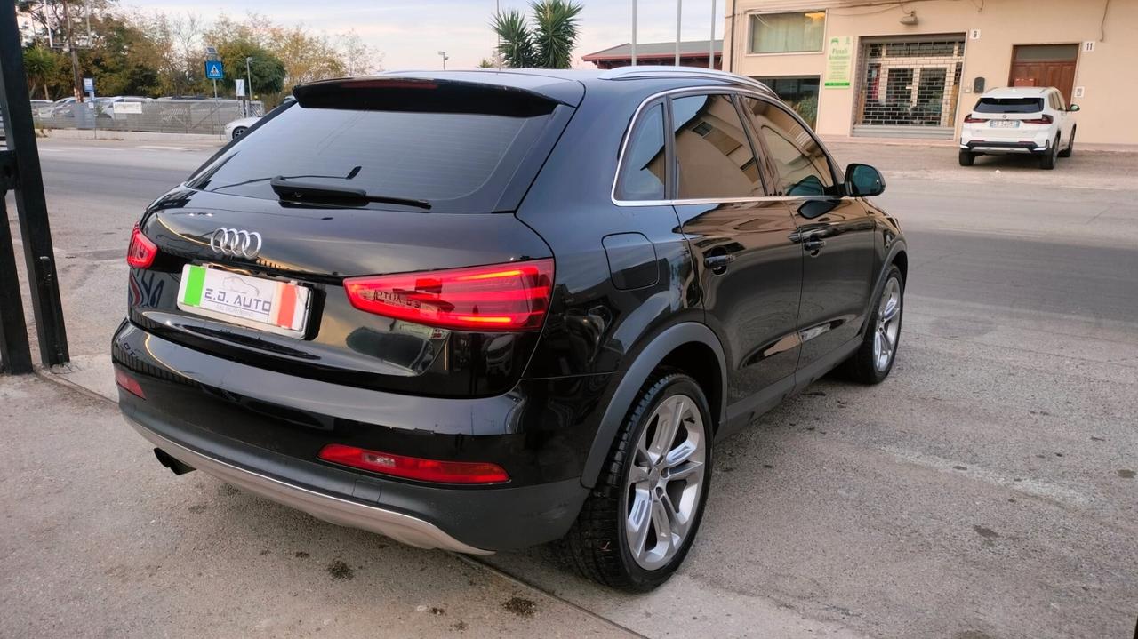 Audi Q3 2.0 TDI 140 CV Business