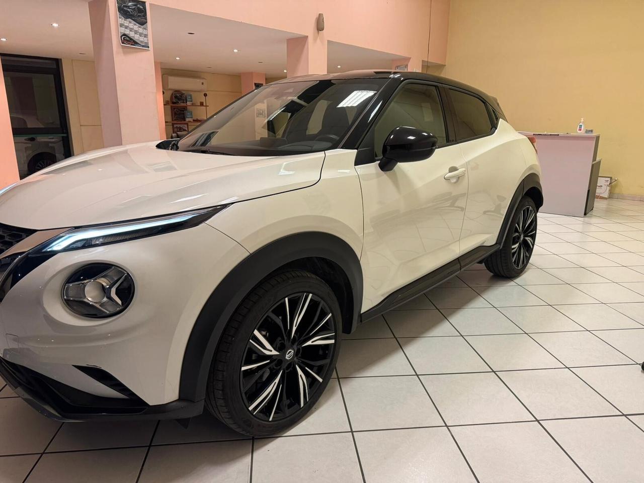Nissan Juke 1.0 DIG-T 114 CV N-Connecta