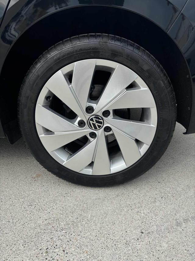 VOLKSWAGEN Golf 1.5 eTSI 130 CV EVO ACT DSG Style