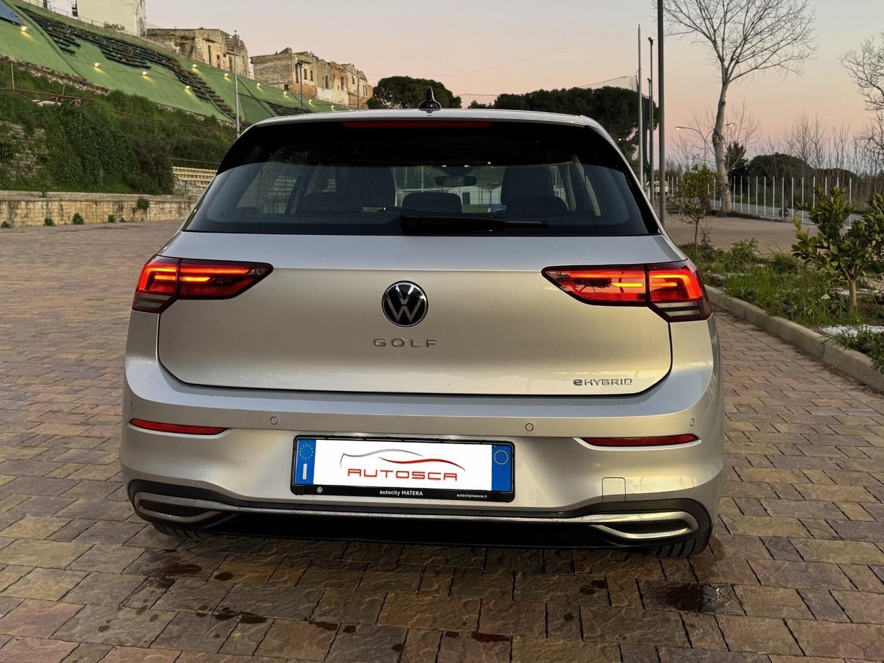 Volkswagen Golf 1.4 TSI eHYBRID 204 CV DSG Style