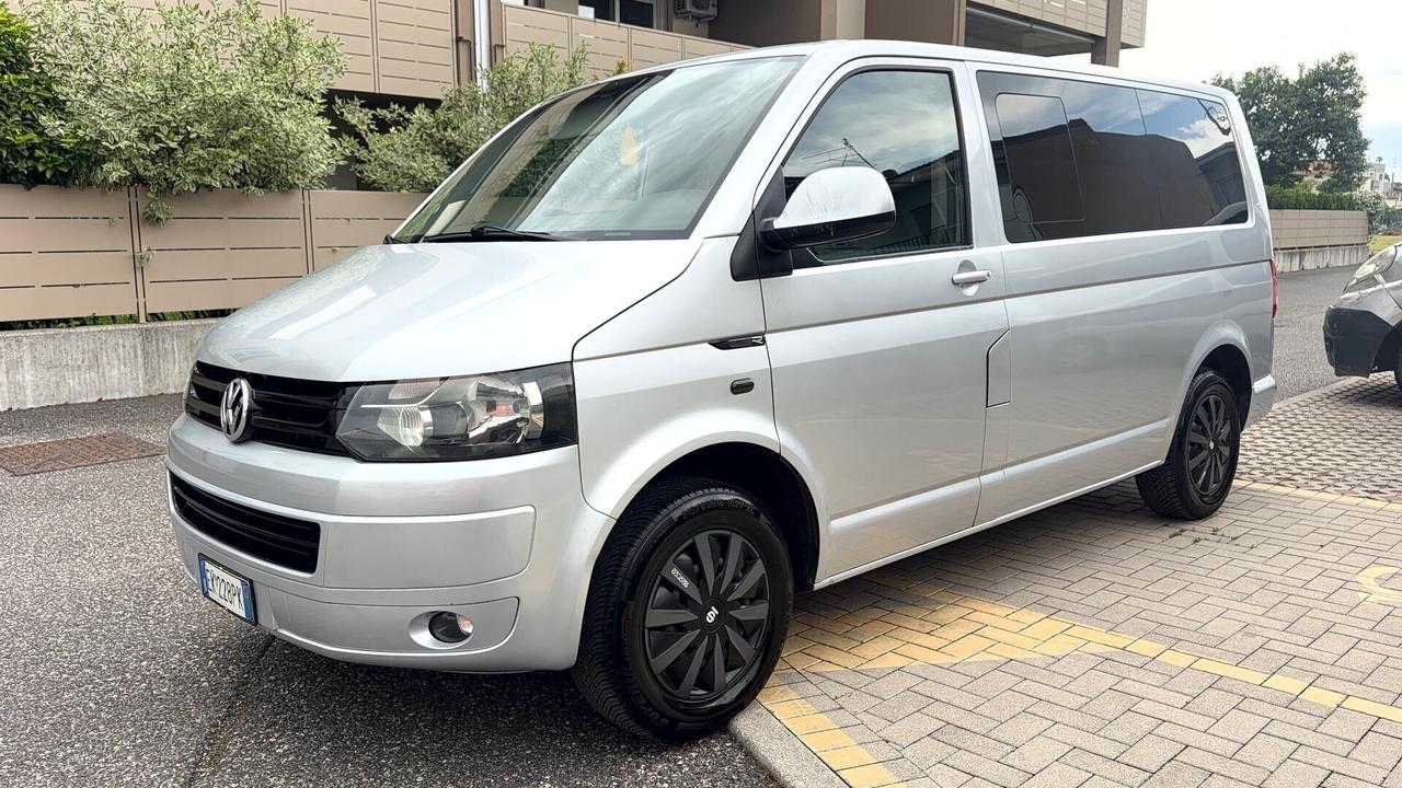 Volkswagen Multivan 2.0 TDI 140CV 9 posti