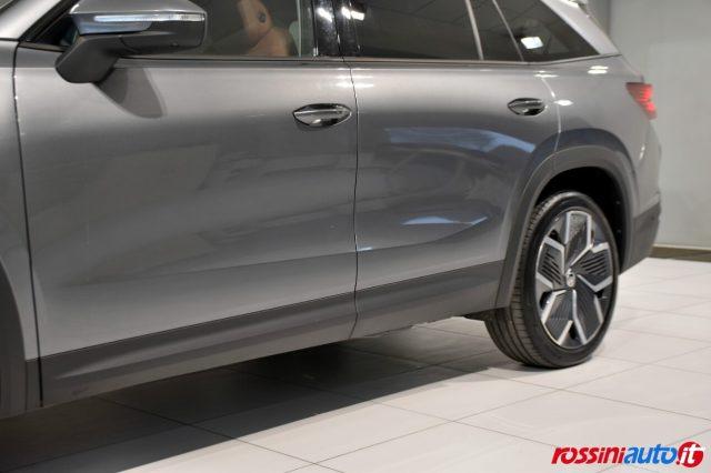 SKODA Kodiaq 2.0 TDI 150 CV DSG EXECUTIVE 7 POSTI + R20 + DESIG