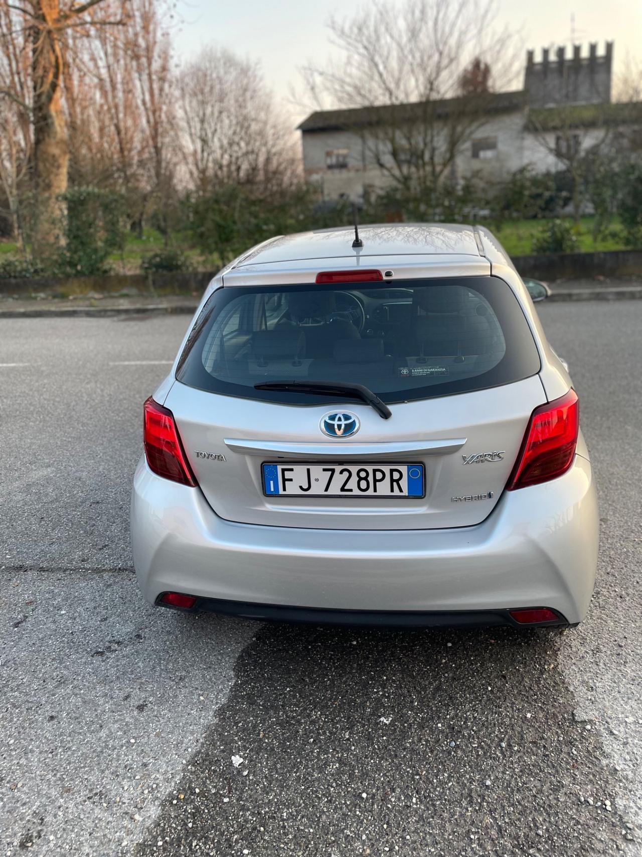 Toyota Yaris 1.5 Hybrid 5 porte Active