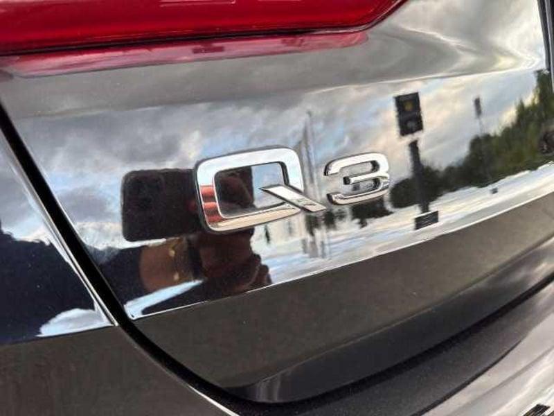Audi Q3 II 2018 35 2.0 tdi S line edition s-tronic