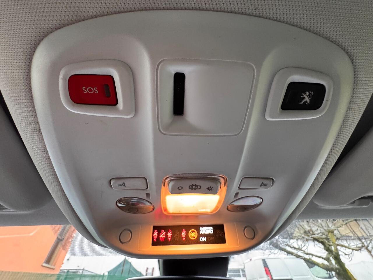 Peugeot 308 BlueHDi 130 S&S SW Allure