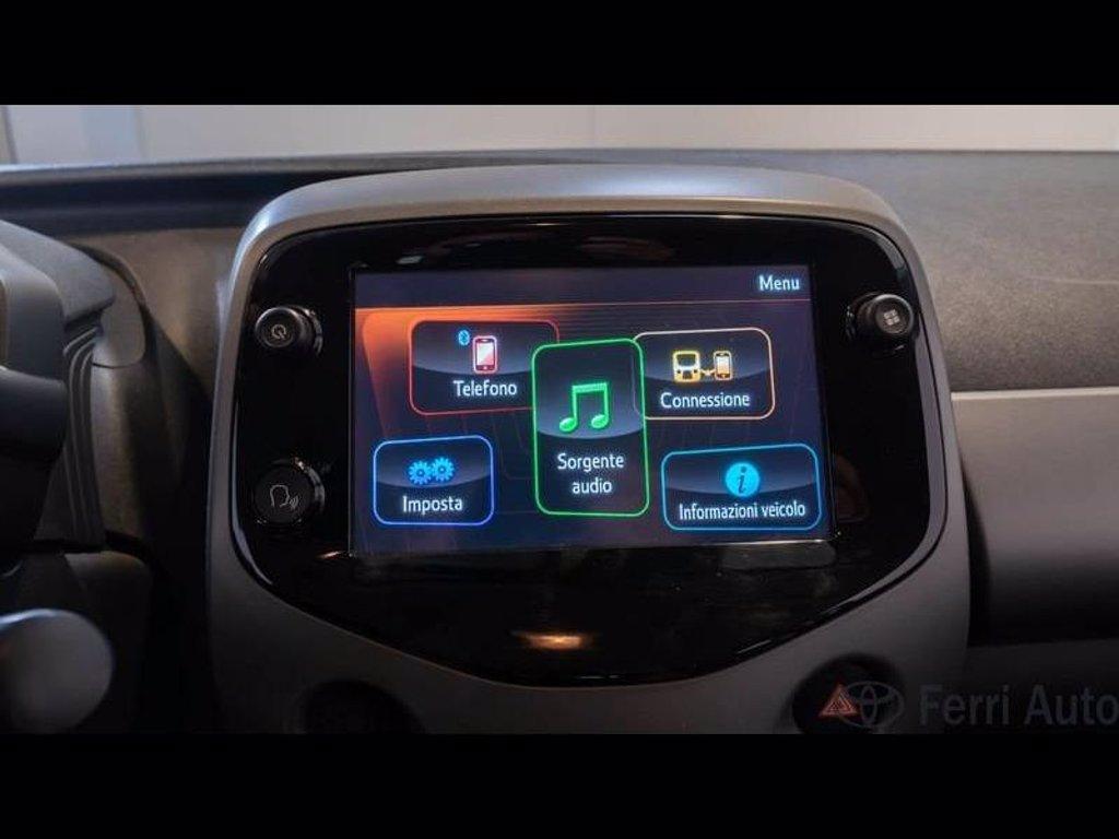 TOYOTA Aygo 5p 1.0 x-play 72cv del 2021