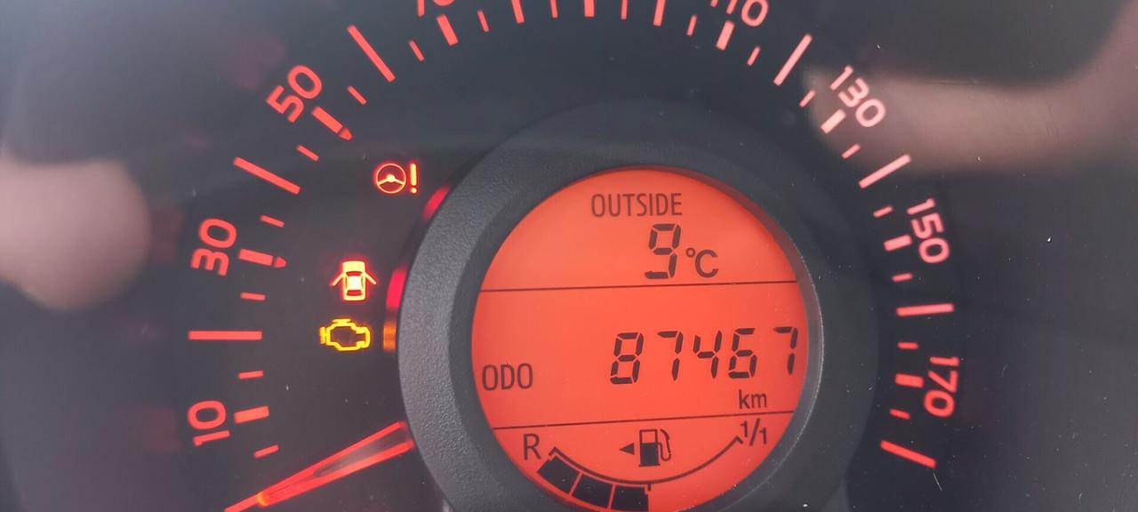 Toyota Aygo Benzina cc. 1.000 Mod. X-Play 5 Porte Utilizzabile anche per i Neopatentati SOLO 87.470 KM...!!!
