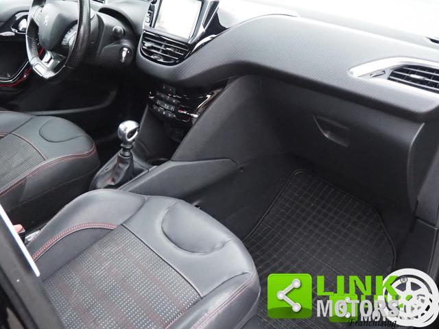 PEUGEOT 208 GT LINE finanziabile
