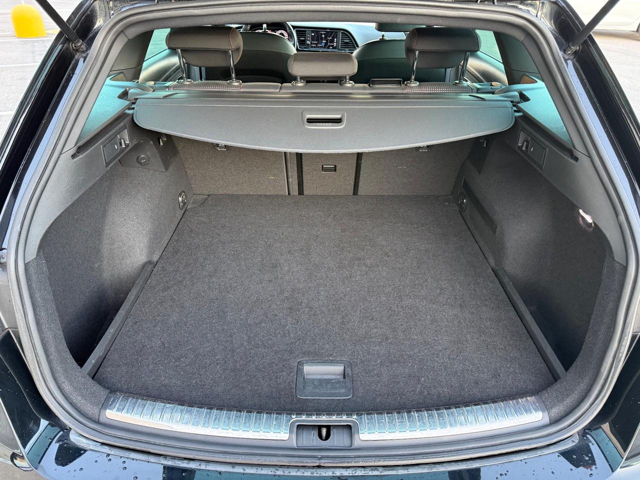 Seat Leon 1.6 TDI 115 CV ST FR TOTAL BLACK