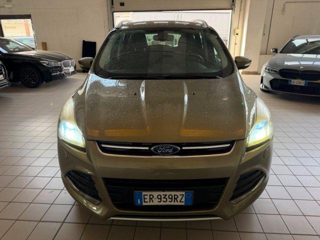 FORD Kuga 2.0 TDCI 140 CV 4WD Titanium