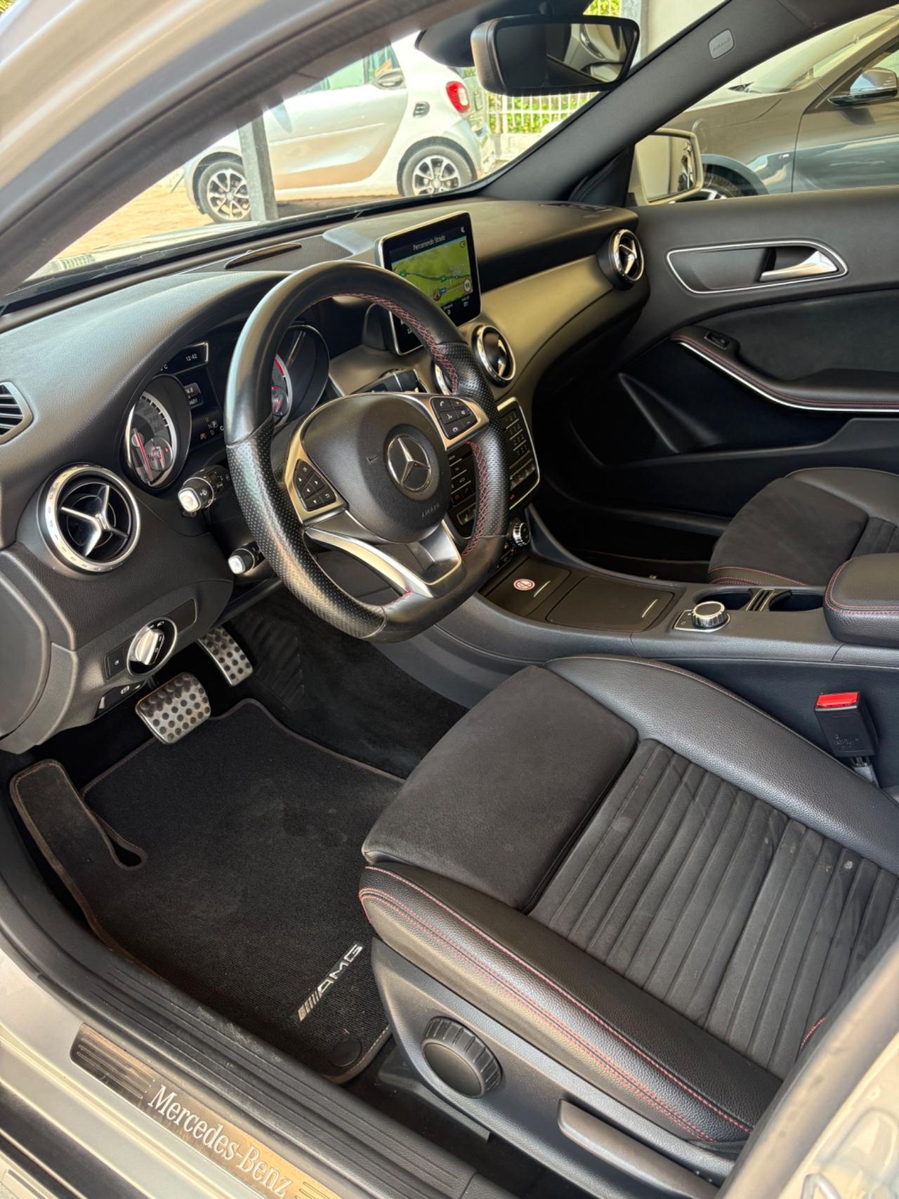 Mercedes-benz GLA 220 d Automatic 4Matic Premium