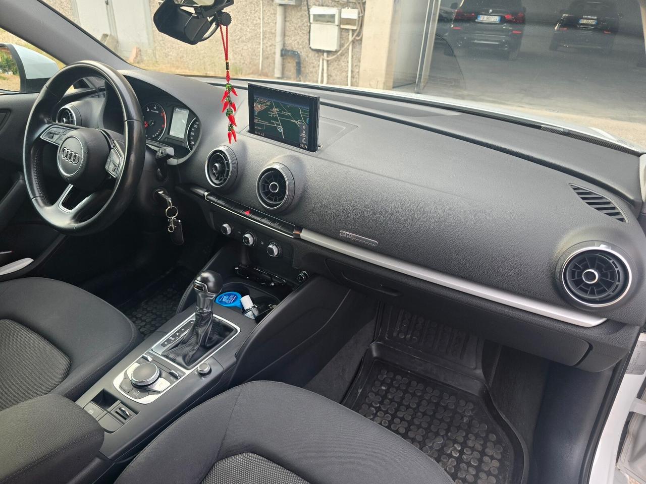 Audi A3 Sedan 1.6 TDI 116 CV S tronic Business